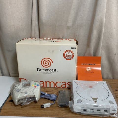ドリームキャスト本体(HKT-5100/本体型番HKT-3000)(ドリームキャスト(ソフト・本体))の買取参考画像
